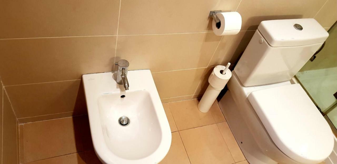 Exceptional Uzupis Bridge 3 bedroom apartment VNO Buitenkant foto